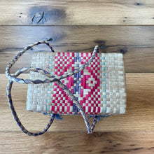 Load image into Gallery viewer, Vintage 80s Woven Raffia Basket Bag Red/Blue Aztec Southwest Pattern