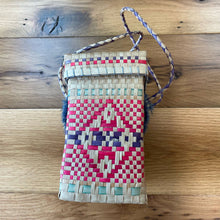Load image into Gallery viewer, Vintage 80s Woven Raffia Basket Bag Red/Blue Aztec Southwest Pattern