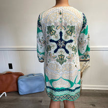 Load image into Gallery viewer, Creme Fraiche 100% Silk Classic Paisley Green Print Tunic Dress S