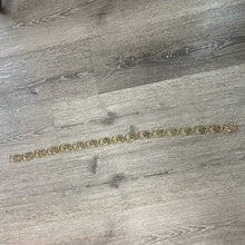 Load image into Gallery viewer, Vintage 1960s Gold Tone Daffodil Flower Metal Link Belt XXS XS