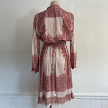 Load image into Gallery viewer, Vintage 70s Boho Micropleat Polyester Pink Paisley Print Shirtwaist Dress 12