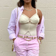 Load image into Gallery viewer, Vintage 1980s Classic Gold Leather Chain Woven Belt