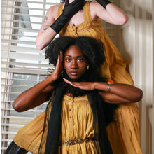 Load image into Gallery viewer, Vintage 1960s Gold Tone Daffodil Flower Metal Link Belt XXS XS