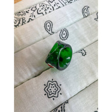 Load image into Gallery viewer, Green Daisy Flowers Art to Wear Glass Blown Multi-Color Statement Cocktail Ring
