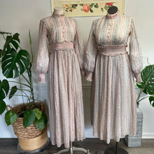 Load image into Gallery viewer, Vintage 1970s Maxi Pastel Pink Blue Prairie Boho Maxi Full Length Long Sleeve Dress Sz 12