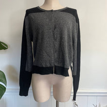 Load image into Gallery viewer, L2 London Cashmere Black Gray Colorblock Cardigan Sz M