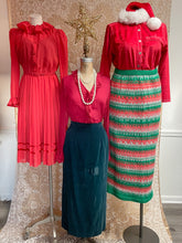 Load image into Gallery viewer, Vintage Christmas Holiday Fair Isle Yarn Handmade Knit Red Green Midi Skirt Fitted with Stretch