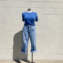 Load image into Gallery viewer, Vintage 1980s Denim Straight Leg Denim Jeans Light Wash 38 40