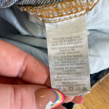 Load image into Gallery viewer, y2k 90s Calvin Klein Medium Wash Blue Jeans Vintage Straight Leg Sz 36/30