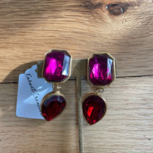 Load image into Gallery viewer, Vintage Costume 1980s Statement Gold Rhinestone Gem Clip on Statement Earrings