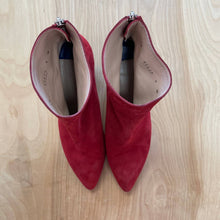 Load image into Gallery viewer, Stuart Weitzman Red Suede Pointed Toe Booties Sz 9