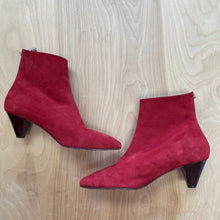 Load image into Gallery viewer, Stuart Weitzman Red Suede Pointed Toe Booties Sz 9