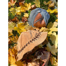 Load image into Gallery viewer, Vintage y2k Wilsons Leather Tan Brown Suede Bucket Hat S/M