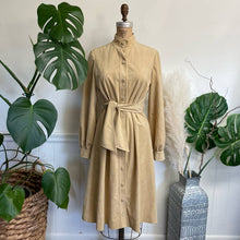 Load image into Gallery viewer, Vintage 1980s Lilli Ann Chamois Micro Faux Suede Tan Long-Sleeved Dress Button-front High Neck
