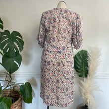 Load image into Gallery viewer, Vintage 1980s Watercolor Floral Multicolored Pattern Casual Classic Work Dress 12

