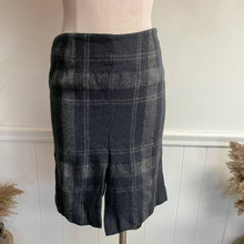 Load image into Gallery viewer, Jones NY Grey Black Plaid Slit Mini Pencil Skirt Sz 10
