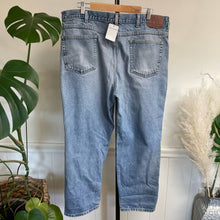 Load image into Gallery viewer, Vintage 1980s Denim Straight Leg Denim Jeans Light Wash 38 40
