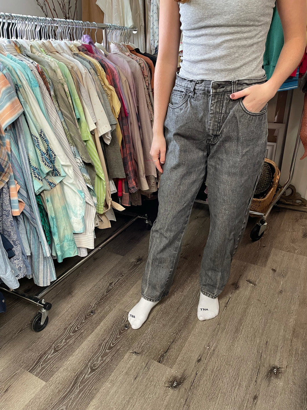 Vintage Bill Blass Mom Jeans Distressed Gray Wash All Cotton Straight leg Sz 10P