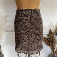 Load image into Gallery viewer, Vintage y2k Brown White Bias Cut Slip Style Skirt Plus Size 16
