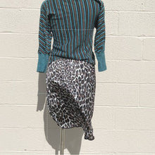 Load image into Gallery viewer, Vintage 1970s Lingerie Slip Skirt Animal Print Cheetah Leopard S
